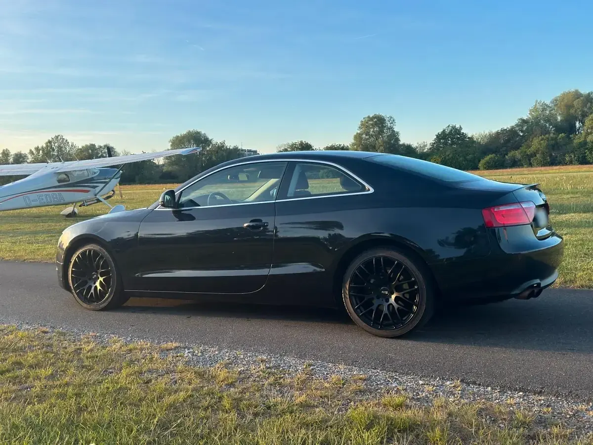 Gebraucht Audi A5 180 PS (132 kW) 2009 Schwarz Coupé