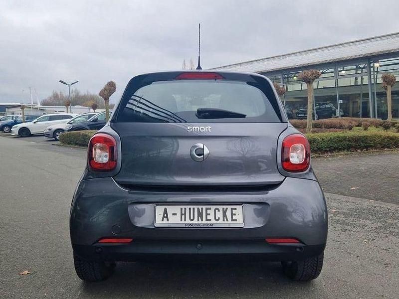 Gebraucht Smart ForFour Passion 90 PS (66 kW) 2018 Grau Kleinwagen