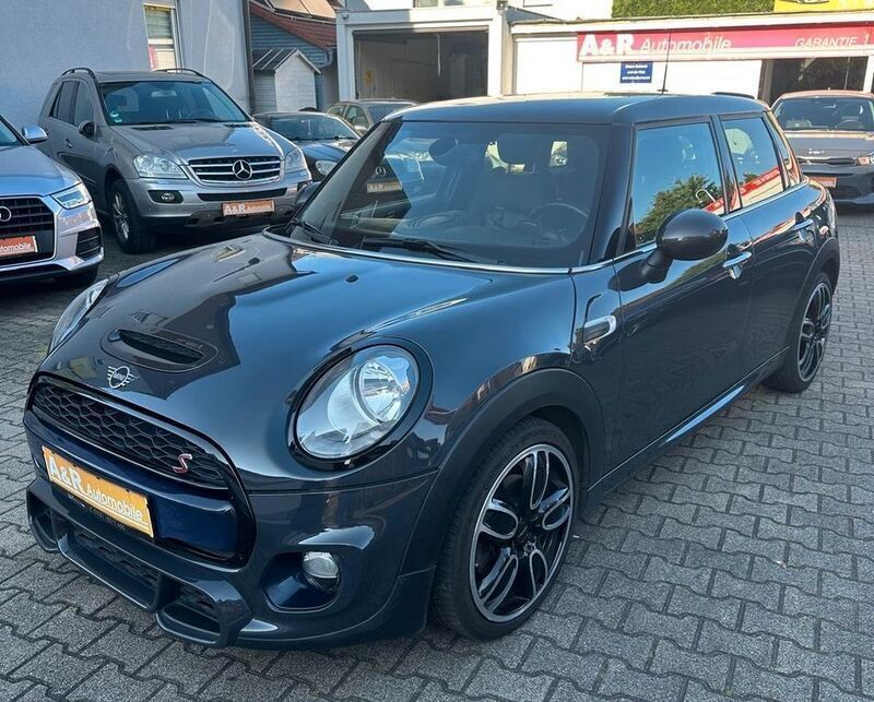 Grau Gebraucht 2016 Mini John Cooper Works Kleinwagen | 15.900 € (Guter Preis) - Bild 1/4