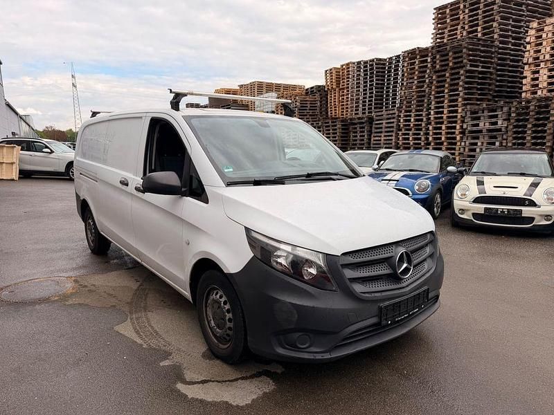 Second-hand Mercedes Vito 114 CP (83 kW) 2016 Alb Van