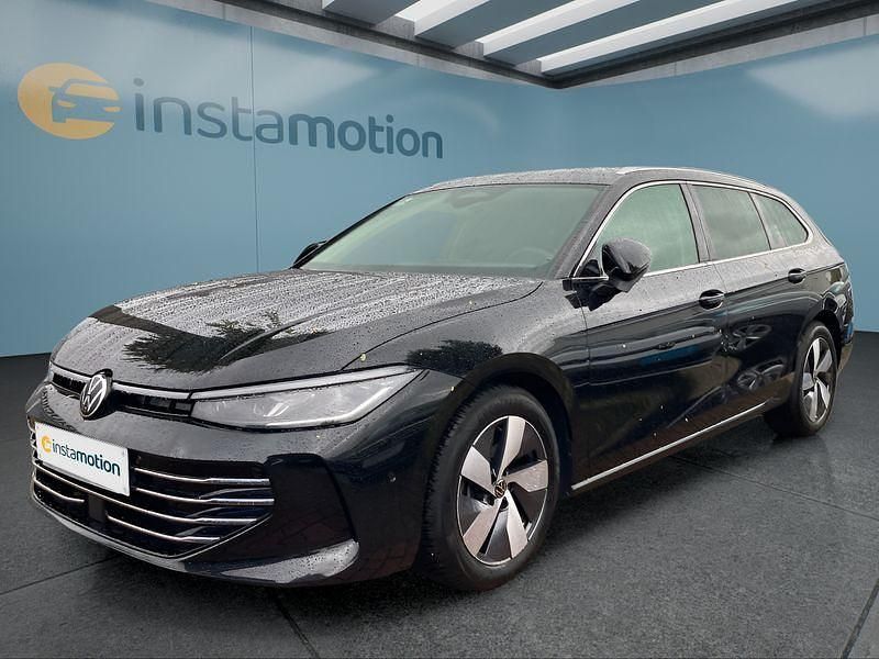 Schwarz Gebraucht 2025 VW Passat Kombi | 36.749 € (Guter Preis) - Bild 1/4