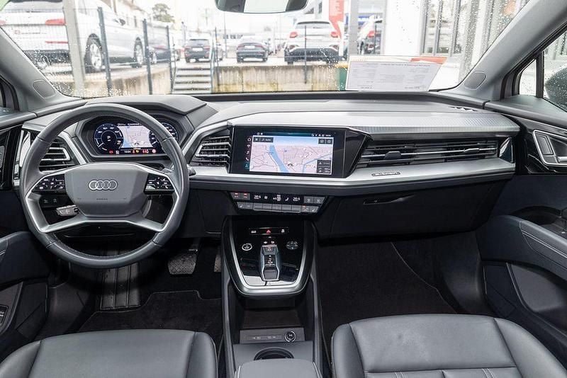 Gebraucht Audi Q4 Sportback e-tron Advanced Plus 219 kW (299 PS) 2022 Taifungrau metallic SUV