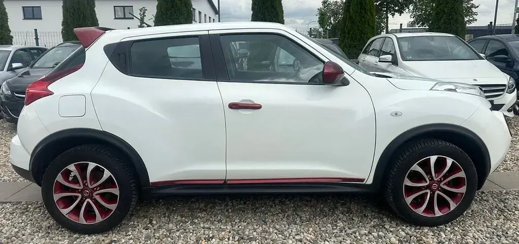 Second-hand Nissan Juke Acenta 117 CP (86 kW) 2013 Alb SUV