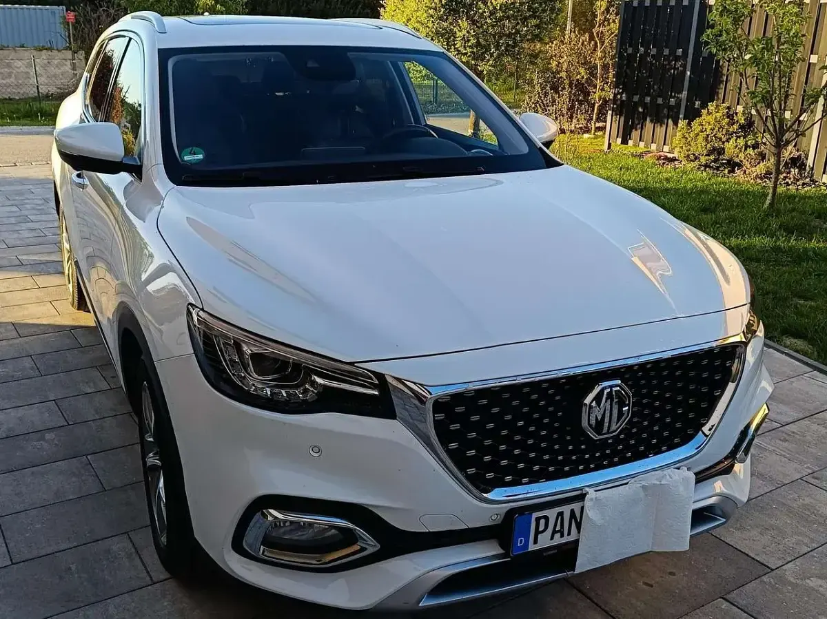Second-hand MG EHS Luxury 258 CP (189 kW) 2022 Alb SUV