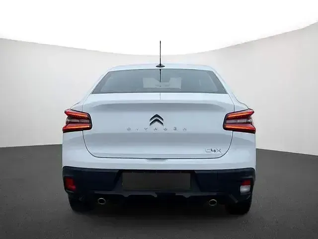 Gebraucht Citroën C4 X PureTech 131 PS (96 kW) 2023 Weiß SUV