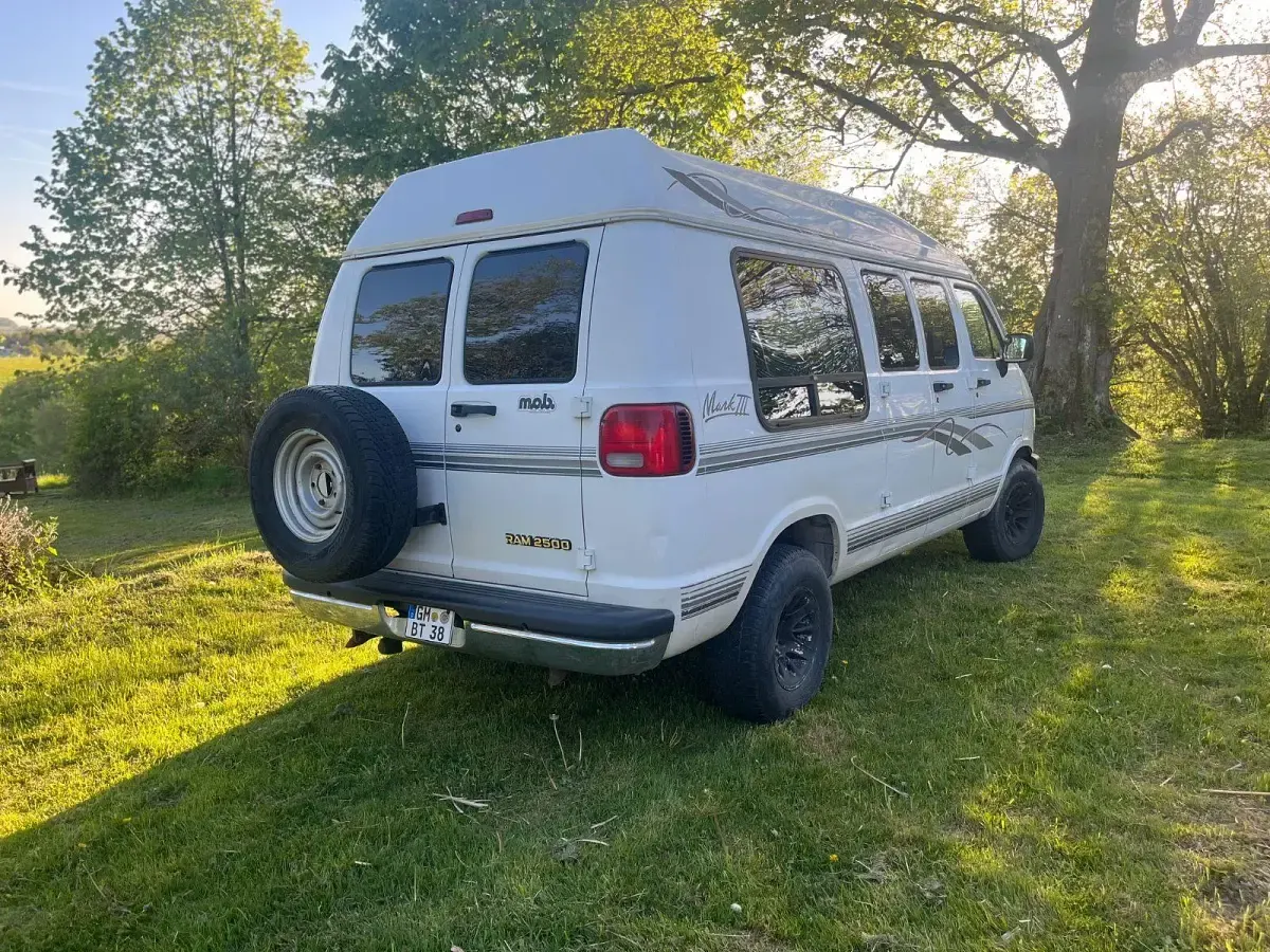 Gebraucht Dodge Ram 220 PS (161 kW) 1996 Weiß Pickup