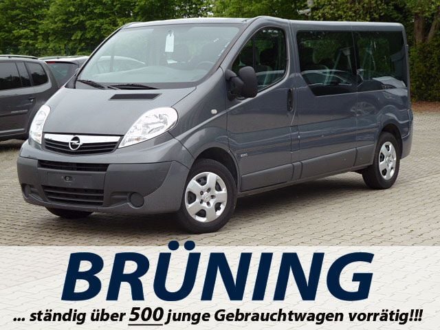 Gebraucht Opel Vivaro 114 PS (83 kW) 2014 Grau metallic Van / Kleinbus