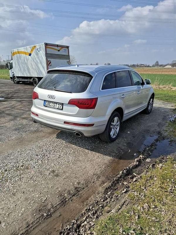 Gebraucht Audi Q7 239 PS (175 kW) 2013 SUV