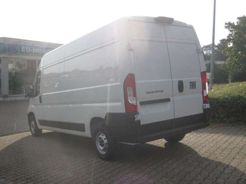 Gebraucht Fiat Ducato 140 PS (102 kW) 2024 Weiß Van