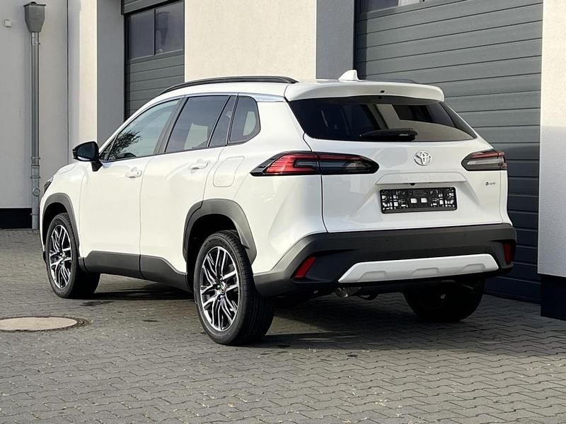Neu Toyota Corolla Cross 140 PS (102 kW) 2026 SUV