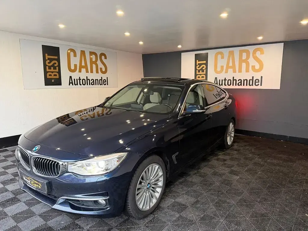 Gebraucht BMW 330 M Sport 258 PS (189 kW) 2015 Blau Limousine