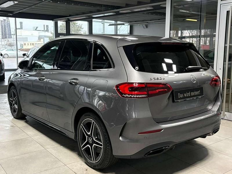 Gebraucht Mercedes B250e AMG 218 PS (160 kW) 2020 Grau Van / Kleinbus