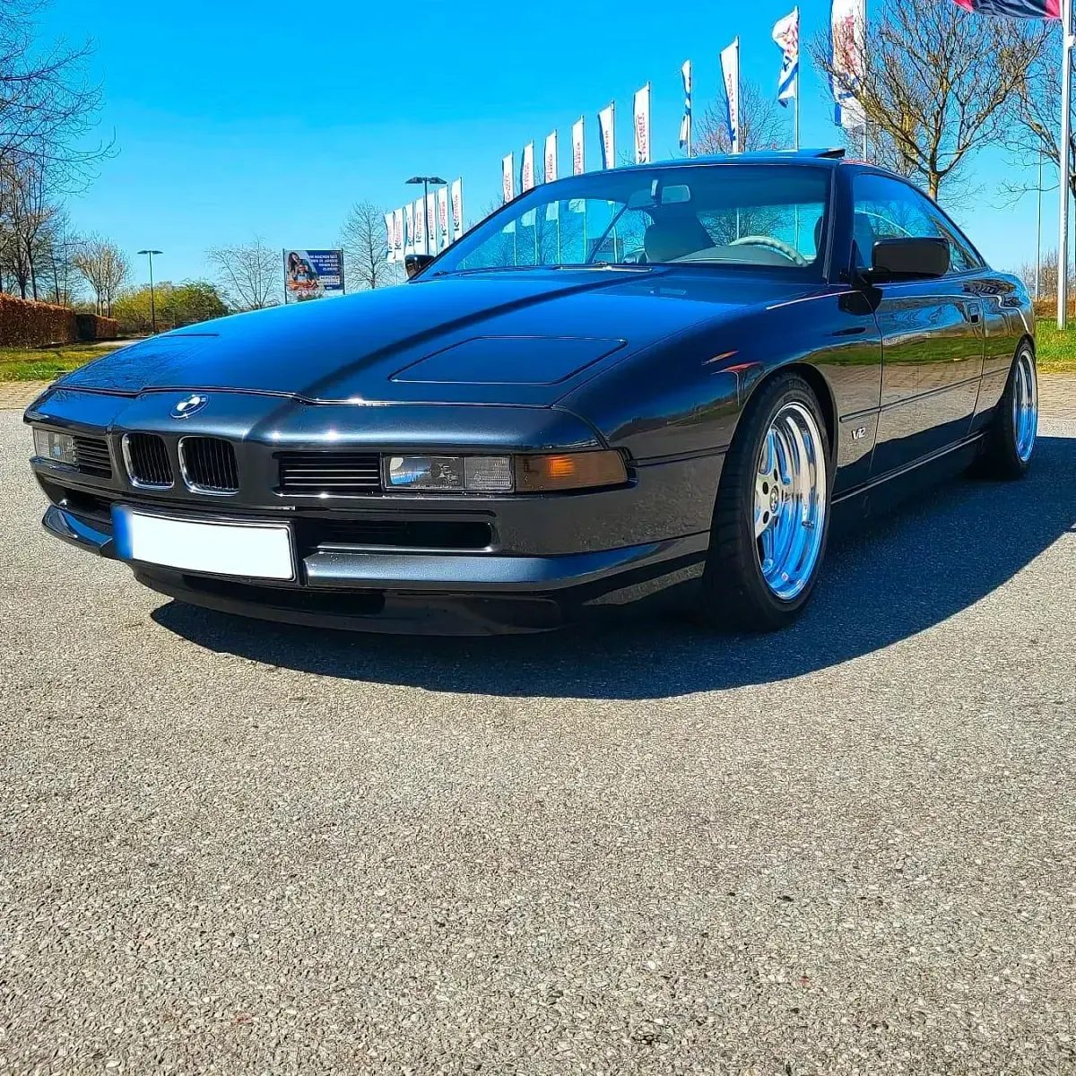 Second-hand BMW 850 300 CP (220 kW) 1990 Negru Coupe