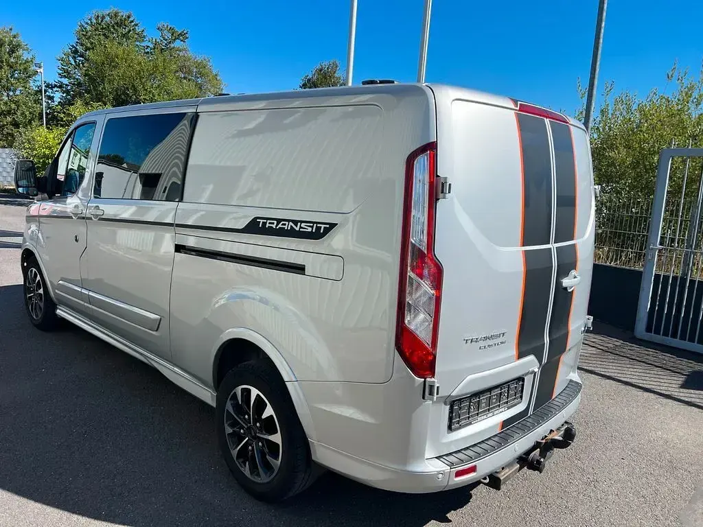 Gebraucht Ford Transit Custom Sport 170 PS (125 kW) 2022 Silber Van / Kleinbus