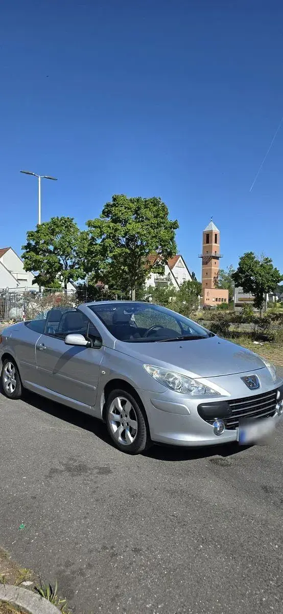 Gebraucht Peugeot 307 CC 109 PS (80 kW) 2006 Silber Cabrio