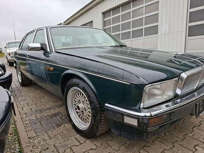 Gebraucht Jaguar XJ12 311 PS (228 kW) 1993 Grün Limousine