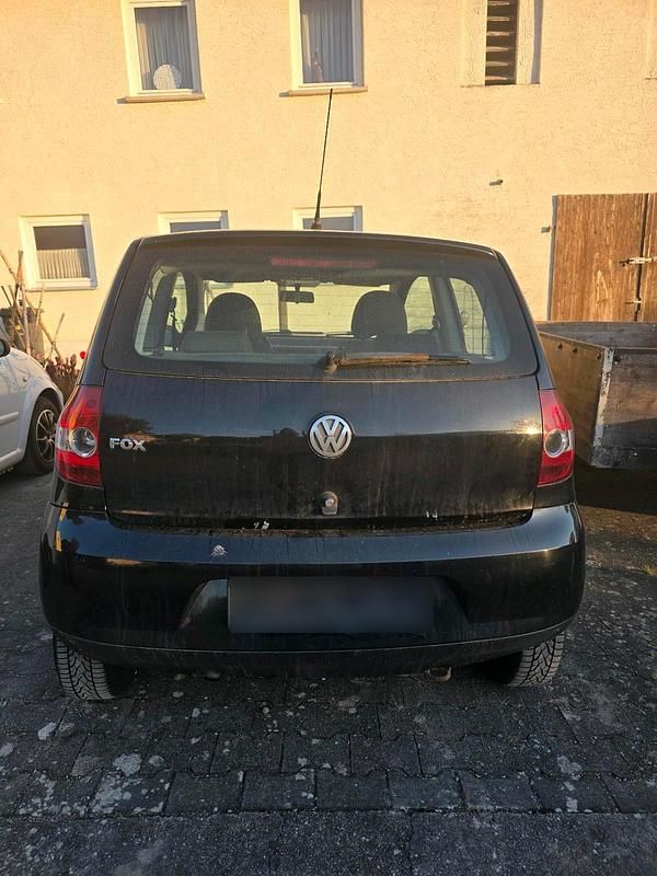 Usata VW Fox 69 CV (50 kW) 2007 Nero Utilitaria