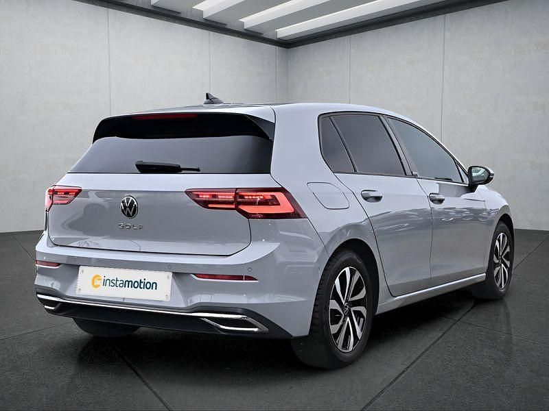 Gebraucht VW Golf VIII 150 PS (110 kW) 2022 Kleinwagen