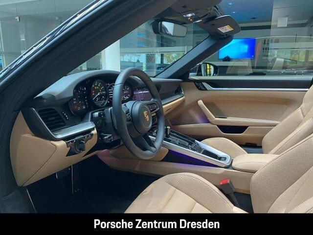 Gebraucht Porsche 992 450 PS (330 kW) 2020 Tiefschwarzmetallic (metallic) Coupé