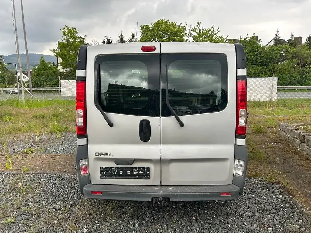 Brugt Opel Vivaro 90 HK (66 kW) 2012 Sølv MPV