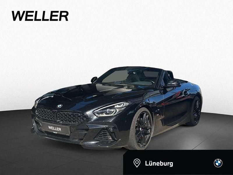 Black sapphire (schwarz) Gebraucht 2022 BMW Z4 M Sport Limousine | 43.990 € (Fairer Preis) - Bild 1/4