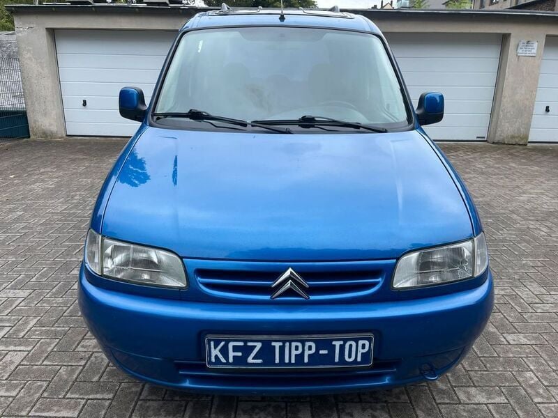 Blau Gebraucht 2001 Citroën Berlingo Van / Kleinbus | 1.999 € (Fairer Preis) - Bild 1/4