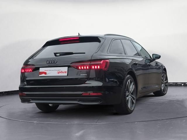 Gebraucht Audi A6 Ambiente 299 PS (219 kW) 2022 Mythosschwarz metallic Kombi