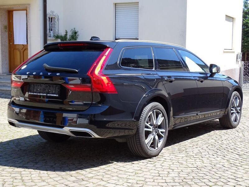 Gebraucht Volvo V90 CC Pro 235 PS (172 kW) 2019 Schwarz Kombi