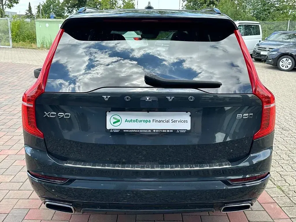 Gebraucht Volvo XC90 R-Design 235 PS (172 kW) 2021 Grau SUV