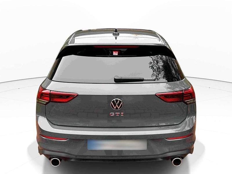 Gebraucht VW Golf VIII GTI 245 PS (180 kW) 2023 Delfingrau metallic Kleinwagen