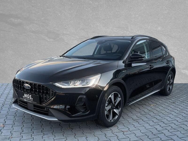 Gebraucht Ford Focus Active 155 PS (114 kW) 2022 Andere farbe Kleinwagen