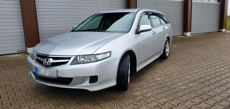 Silber Gebraucht 2006 Honda Accord Kombi | 2.500 € - Bild 1/4