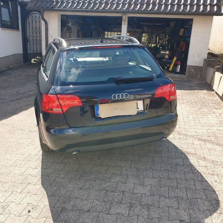 Używany Audi A4 Performance 179 KM (131 kW) 2008 Czarny Kombi
