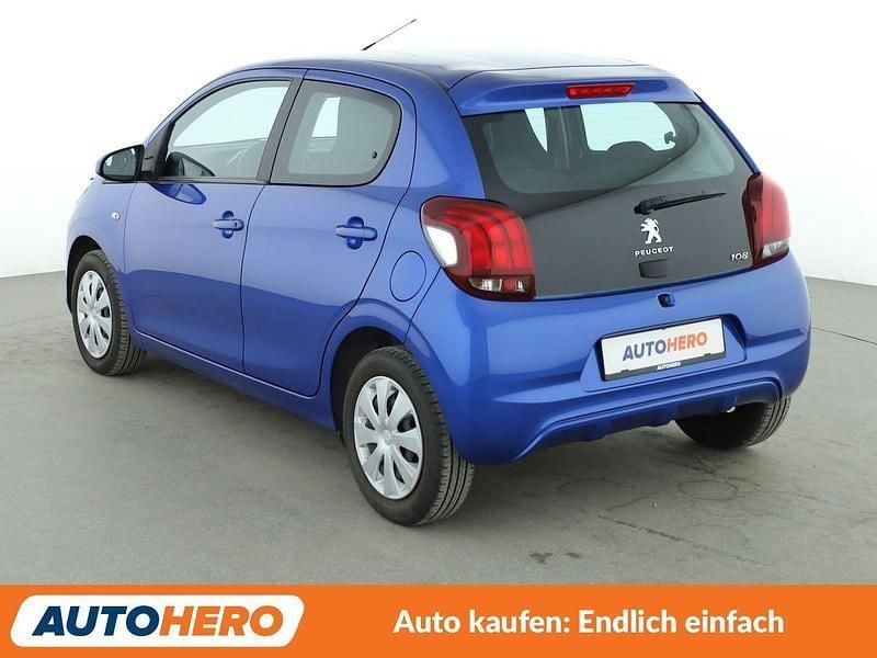 Gebraucht Peugeot 108 Active 72 PS (52 kW) 2018 Blau Kleinwagen