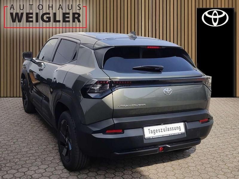 Gebraucht Toyota Urban Cruiser 127 kW (174 PS) 2026 Pine green SUV