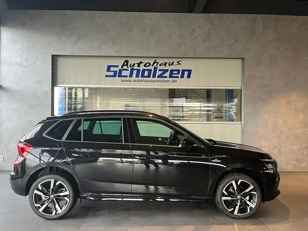 Neu Skoda Kamiq Monte Carlo 150 PS (110 kW) 2025 Schwarz SUV