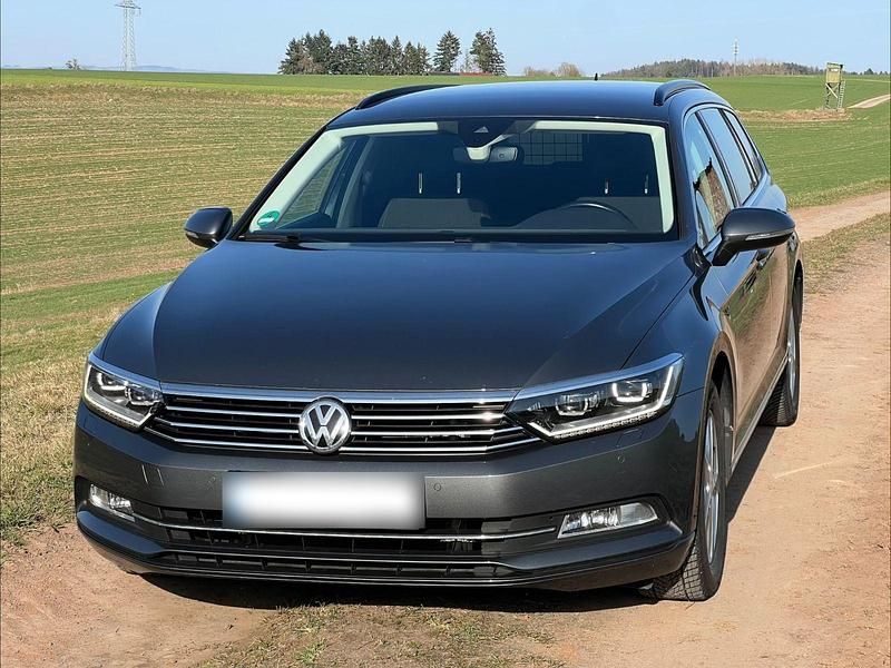 Gebraucht VW Passat 150 PS (110 kW) 2015 Grau Kombi