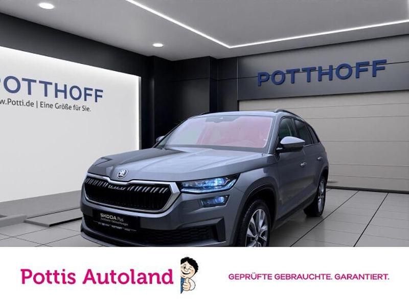 Grau Gebraucht 2022 Skoda Kodiaq Tour SUV | 28.777 € (Fairer Preis) - Bild 1/4