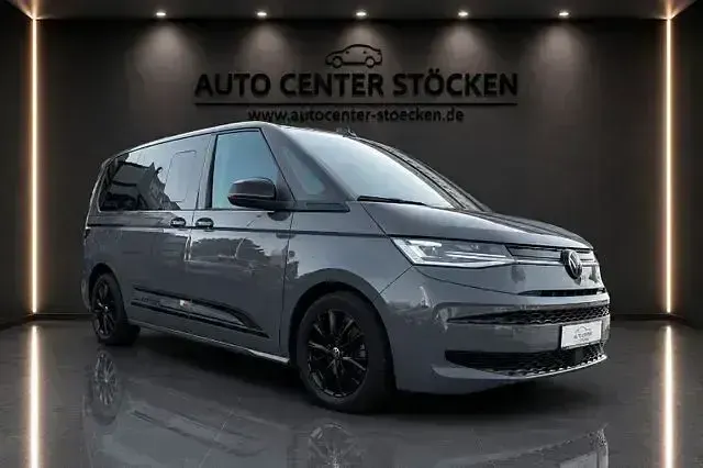 Gebraucht VW Multivan Edition 150 PS (110 kW) 2023 Pure grey Van / Kleinbus