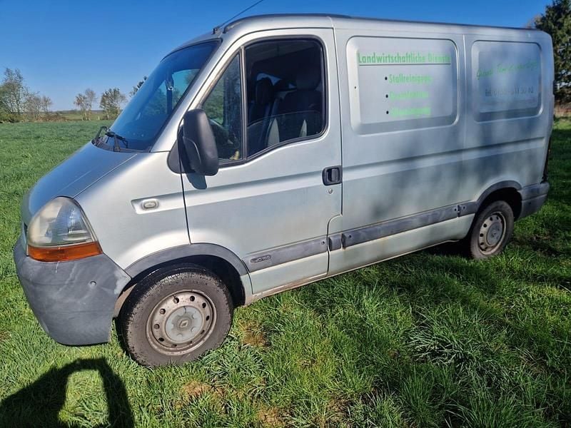 Second-hand Renault Master 100 CP (73 kW) 2004 Argintiu Monovolum