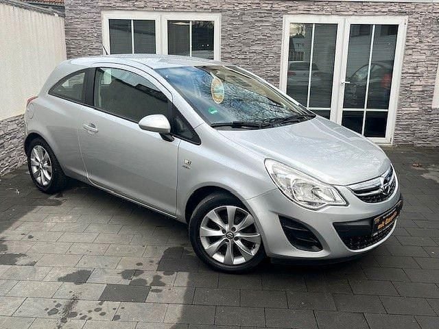 Gebraucht Opel Corsa 69 PS (50 kW) 2012 Silber Kleinwagen