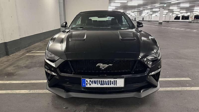 Schwarz Gebraucht 2018 Ford Mustang GT Convertible Cabrio | 39.000 € (Fairer Preis) - Bild 1/4