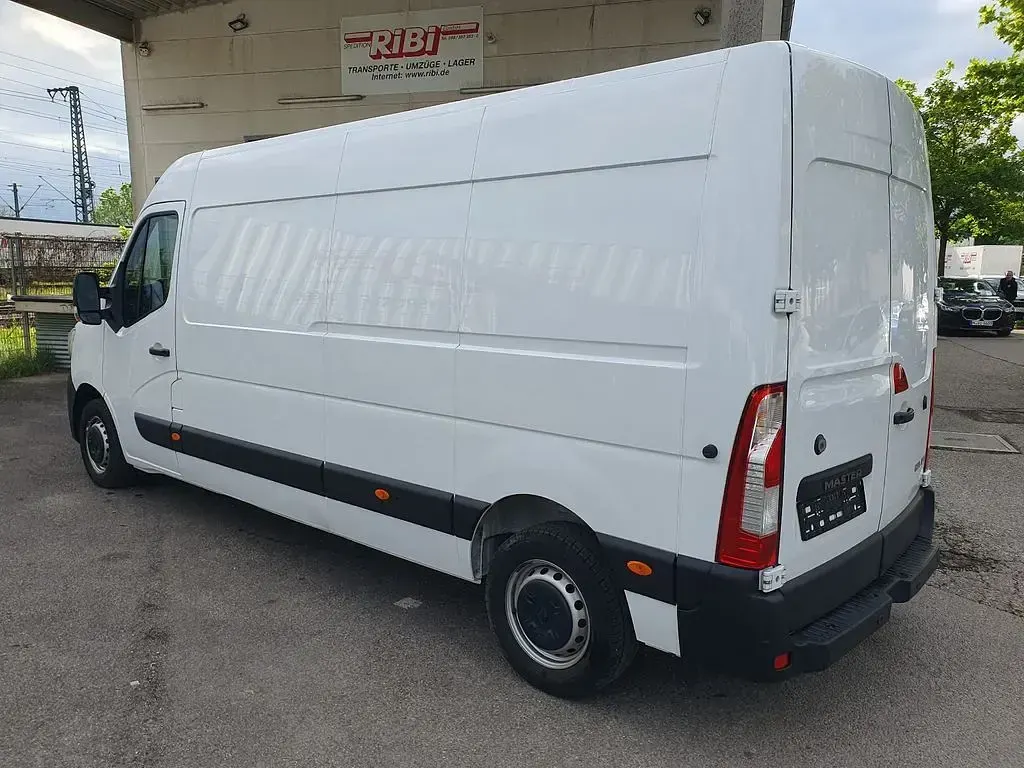 Gebraucht Renault Master 136 PS (100 kW) 2024 Weiß Van / Kleinbus