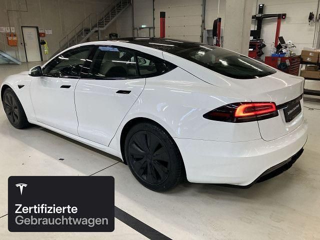 Gebraucht Tesla Model S Long Range AWD 492 kW (669 PS) 2024 Pearl white multicoat Kleinwagen