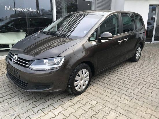Gebraucht VW Sharan 140 PS (102 kW) 2015 Braun Van / Kleinbus