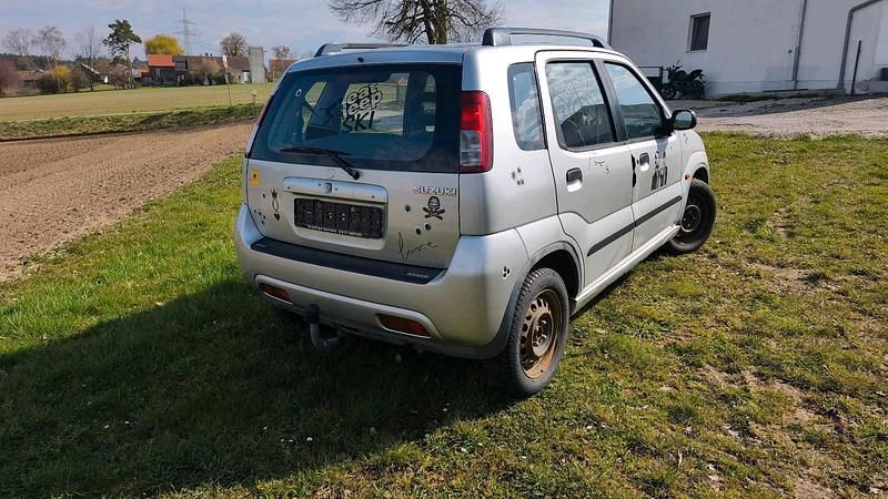 Gebraucht Suzuki Ignis 83 PS (61 kW) 2002 Grau Kleinwagen