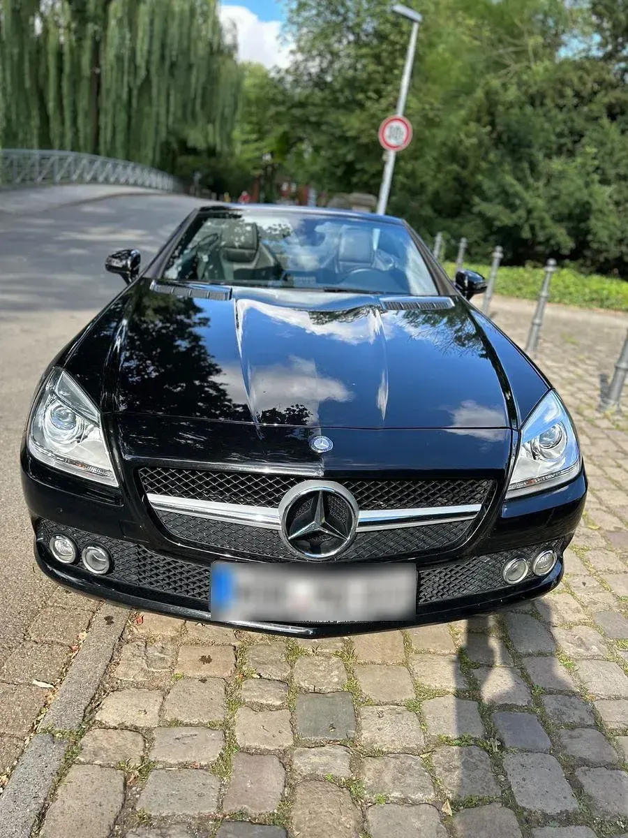 Gebraucht Mercedes SLK200 184 PS (135 kW) 2011 Schwarz Cabrio