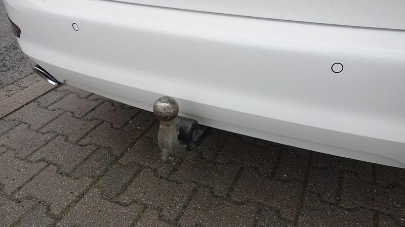 Gebraucht BMW 320 Advantage 190 PS (139 kW) 2020 Weiß Kombi