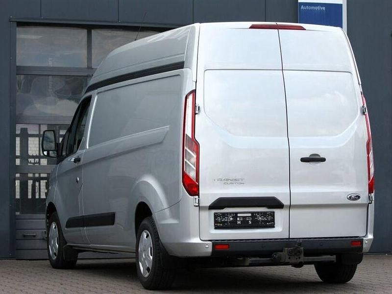 Gebraucht Ford Transit Custom Trend 131 PS (96 kW) 2020 Moondust silver (metallic) Pickup