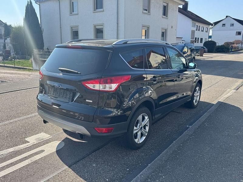 Gebraucht Ford Kuga SYNC Edition 150 PS (110 kW) 2016 Schwarz SUV